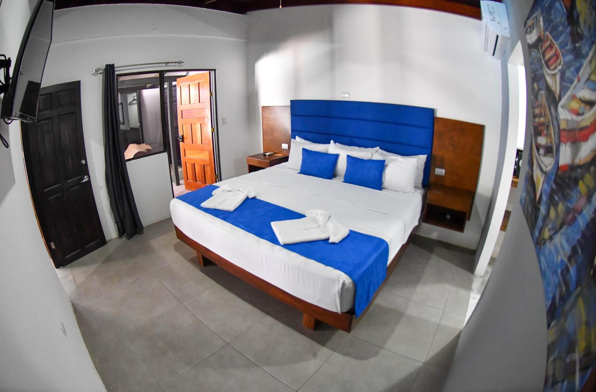 Republik Hotel, Bistro And Nightclub On Site Jacó Esterno foto