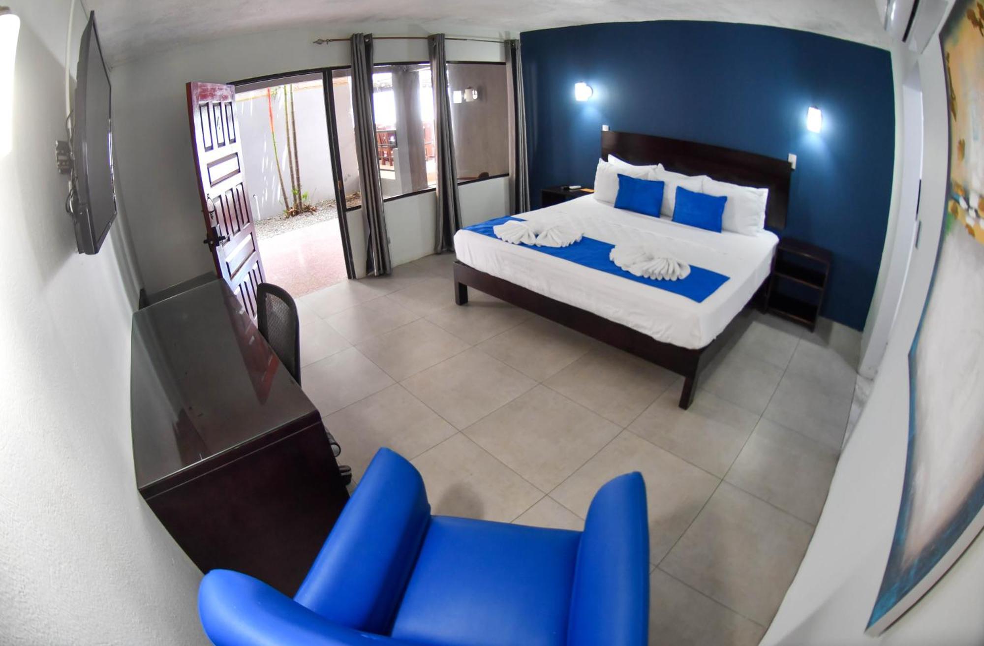Republik Hotel, Bistro And Nightclub On Site Jacó Esterno foto