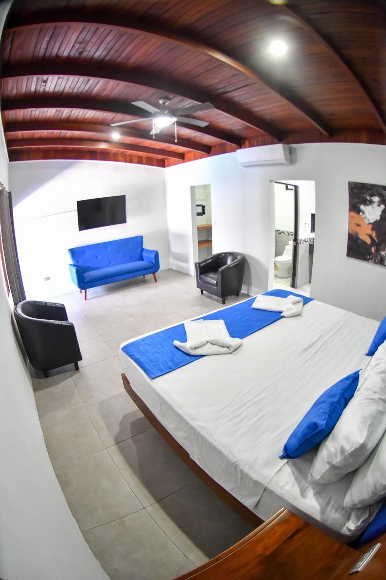 Republik Hotel, Bistro And Nightclub On Site Jacó Esterno foto